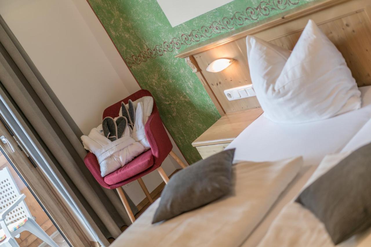 Hotel Gasthof Gribelehof Lienz Buitenkant foto